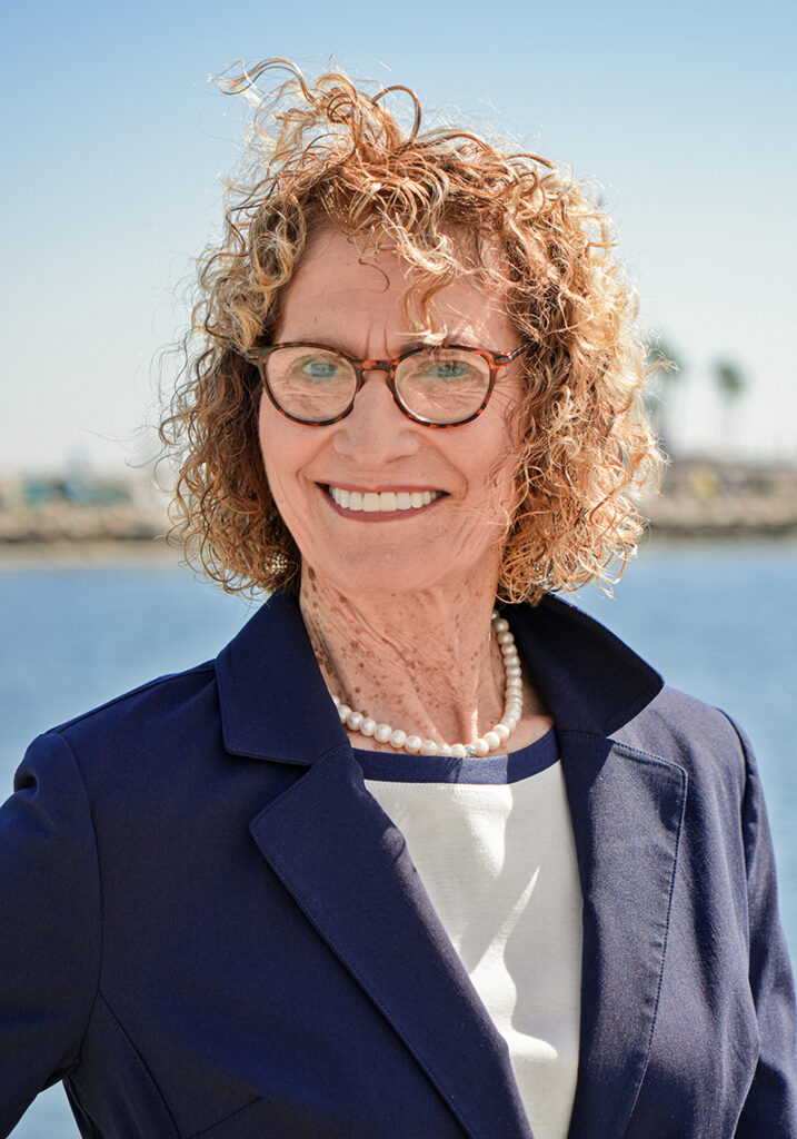 Shel-lee Davis